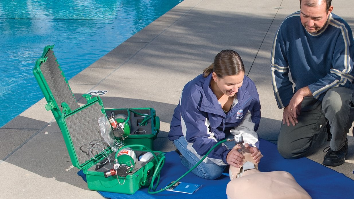 Provaider Tri Emergency Oxygen Provider | Tri-Star Scuba